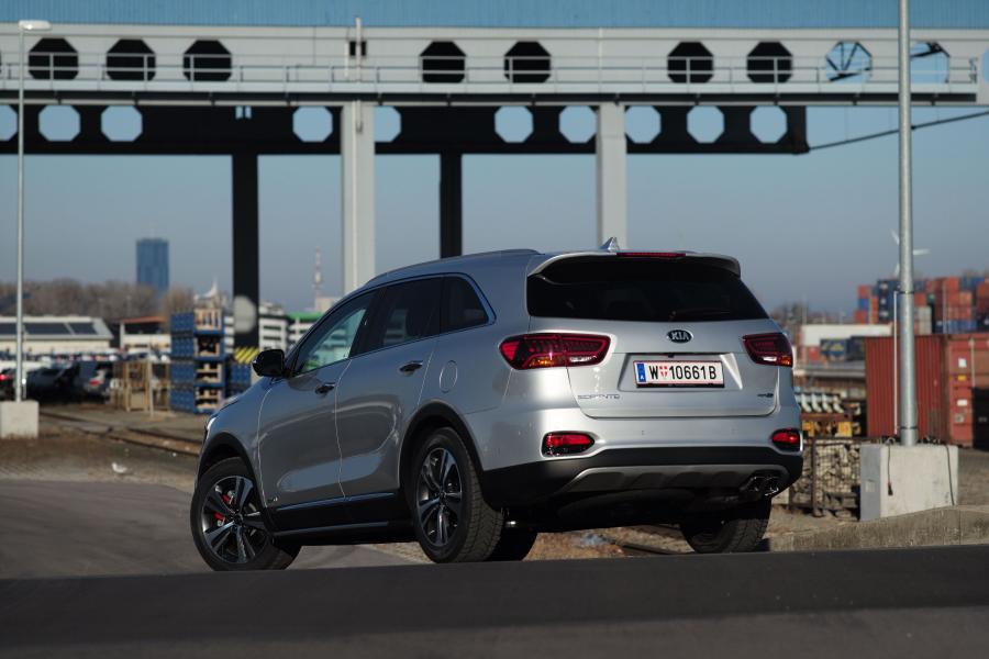  Kia Sorento GT Line (UM) 2017 года  (WW) (фото 20 из 25)